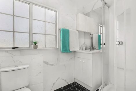 Photo of property in 3/63 Kenderdine Road, Papatoetoe, Auckland, 2025