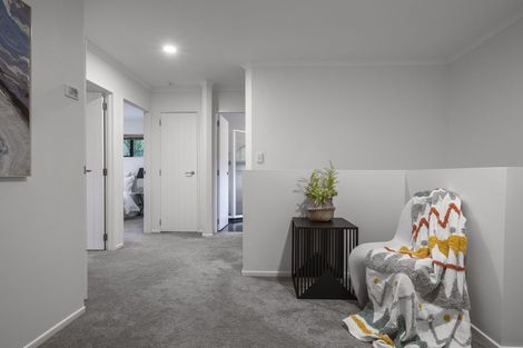 Photo of property in 7 Twin Court, Albany, Auckland, 0632