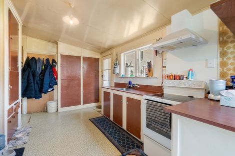 Photo of property in 16 Moore Street, Milton, 9220