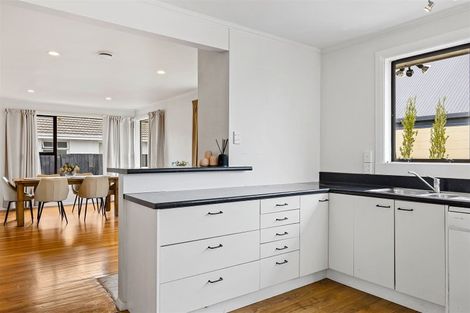 Photo of property in 8 Westburn Terrace, Burnside, Christchurch, 8041