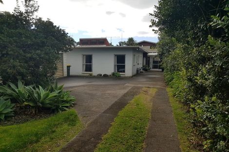 Photo of property in 9 Prudence Place, Oakura, 4314