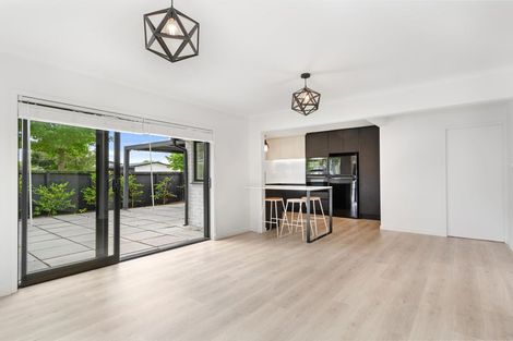 Photo of property in 2/23 Hamilton Avenue, Ilam, Christchurch, 8041