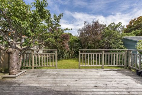 Photo of property in 102a Wexford Road, Miramar, Wellington, 6022