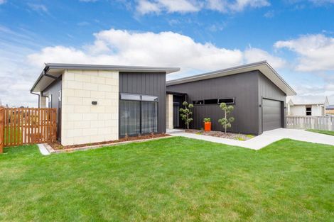 Photo of property in 11 Peakedale Drive, Matamata, 3400