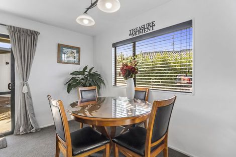 Photo of property in 17a Martin Avenue, Wakefield, 7025