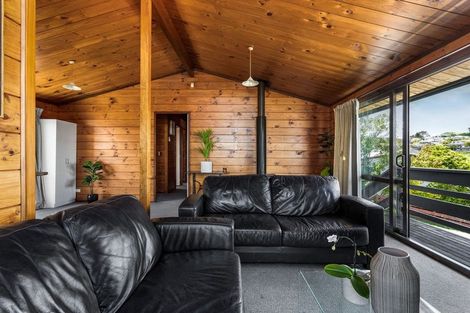 Photo of property in 375 Welcome Bay Road, Welcome Bay, Tauranga, 3112