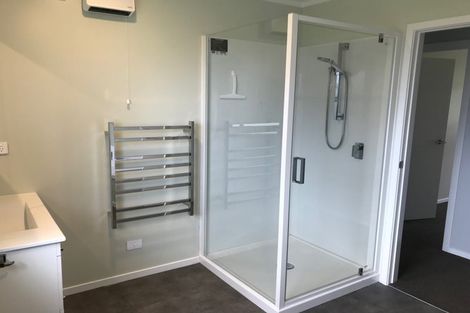 Photo of property in 2 Ataahua Place, Featherston, 5710