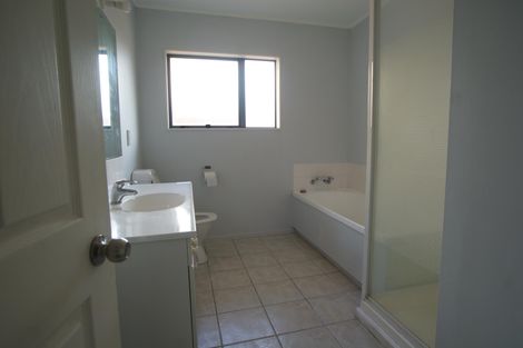 Photo of property in 199e Captain Springs Road, Onehunga, Auckland, 1061