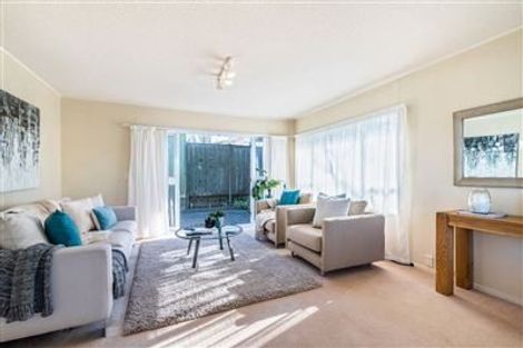 Photo of property in 1/3a Gordon Avenue, Forrest Hill, Auckland, 0620