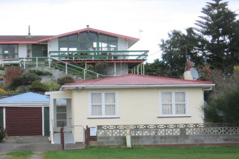 Photo of property in 28 Union Street, Foxton, 4814