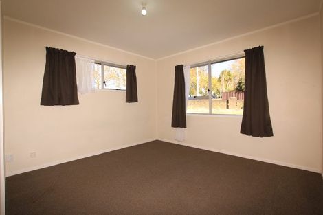 Photo of property in 3/13 Seabrook Avenue, New Lynn, Auckland, 0600