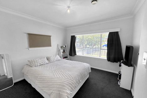 Photo of property in 4 Owen Street, Gonville, Whanganui, 4501