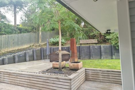 Photo of property in 102 Park Hill Road, Birkenhead, Auckland, 0626