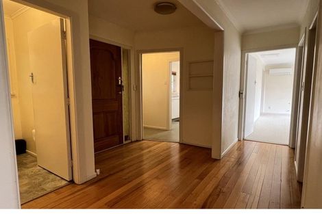 Photo of property in 23 Raroa Road, Kelburn, Wellington, 6012