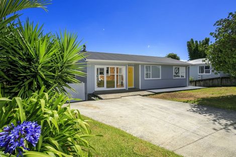 Photo of property in 18 Lendic Avenue, Henderson, Auckland, 0612