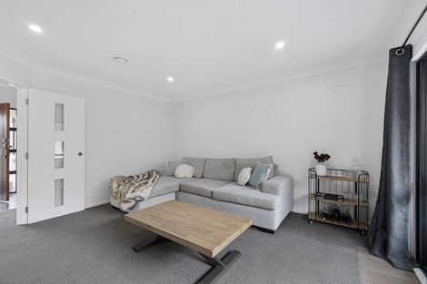 Photo of property in 14 Derbyshire Place, Dinsdale, Hamilton, 3204