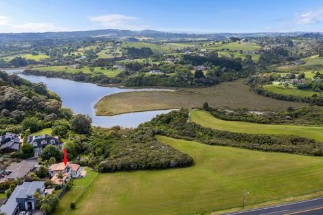Photo of property in 9 Ramoana Mews, Shelly Park, Auckland, 2014