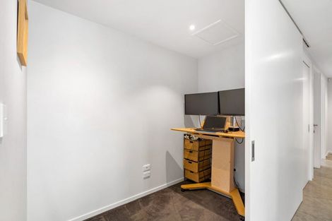 Photo of property in 10 Mer Place, Bay View, Napier, 4104