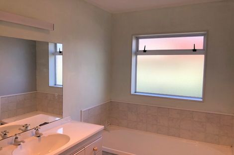 Photo of property in 10 Moverley Place, Pukete, Hamilton, 3200