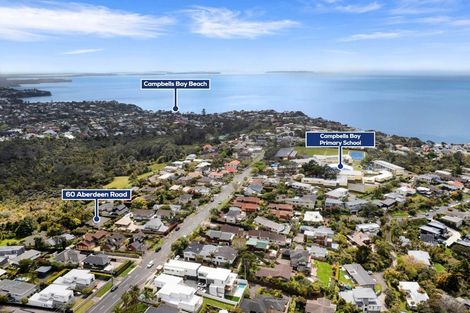 Photo of property in 2/60 Aberdeen Road, Campbells Bay, Auckland, 0620
