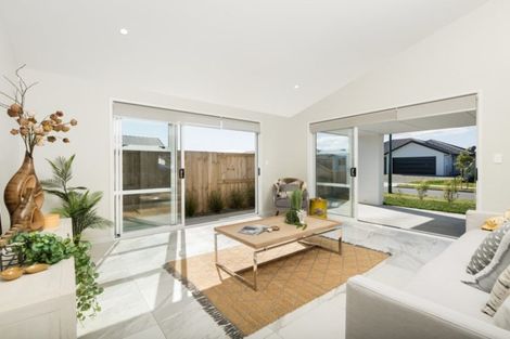 Photo of property in 48 Te Kio Crescent, Papamoa Beach, Papamoa, 3118