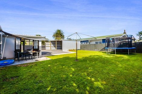 Photo of property in 59 Camberwell Road, Hawera, 4610