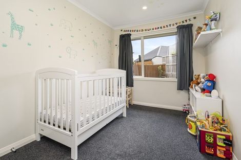 Photo of property in 9 Clifford Close, Leamington, Cambridge, 3432