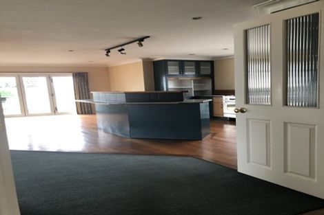 Photo of property in 27a St Annes Crescent, Wattle Downs, Auckland, 2103