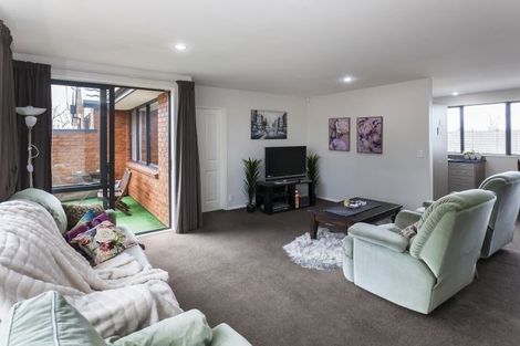 Photo of property in 3/14 London Street, Richmond, Christchurch, 8013