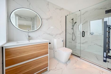 Photo of property in 17b Hedley Road, Wesley, Auckland, 1041