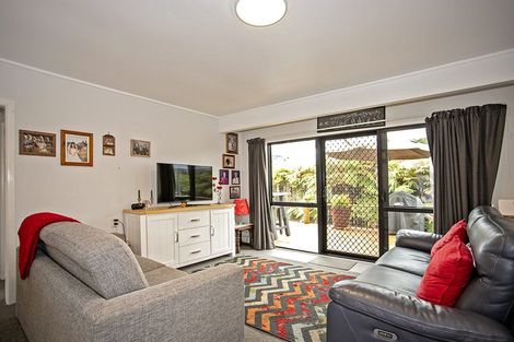 Photo of property in 2 Emery Road, Rotoiti Forest, Rotorua, 3074