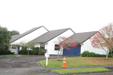 Photo of property in 16 Peretao Rise, The Gardens, Auckland, 2105