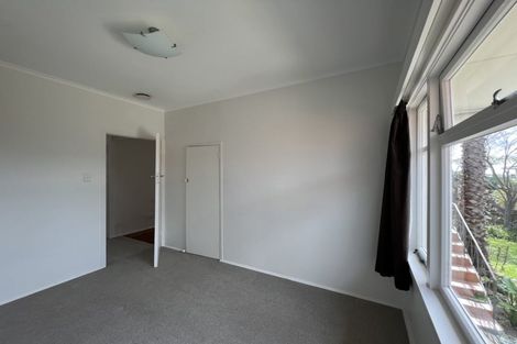 Photo of property in 2/5 Quebec Road, Milford, Auckland, 0620