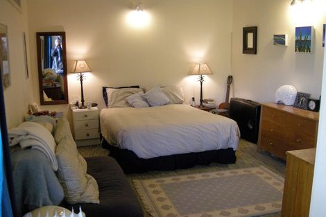 Photo of property in 81 Bolton Street, Kelburn, Wellington, 6012