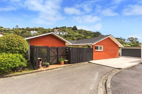 Photo of property in 7 Oak Avenue, Paremata, Porirua, 5024