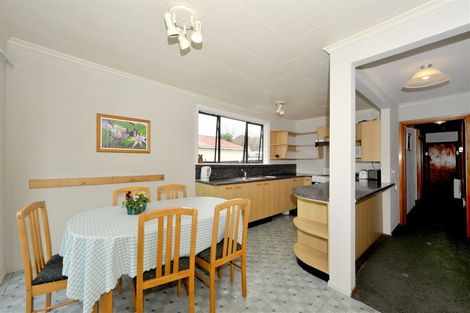 Photo of property in 50 Hooker Avenue, Bryndwr, Christchurch, 8053