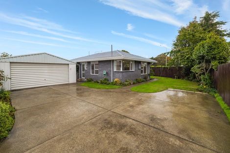 Photo of property in 2/15 Dumfries Drive, Hei Hei, Christchurch, 8042