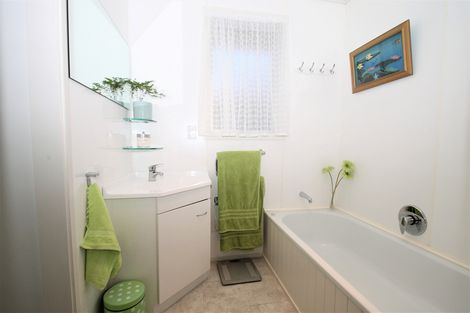 Photo of property in 41 Thames Street, Mosgiel, 9024