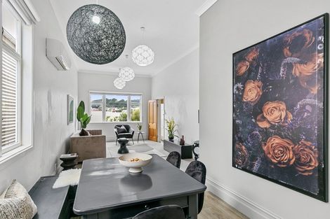 Photo of property in 44 Stanley Street, Berhampore, Wellington, 6023