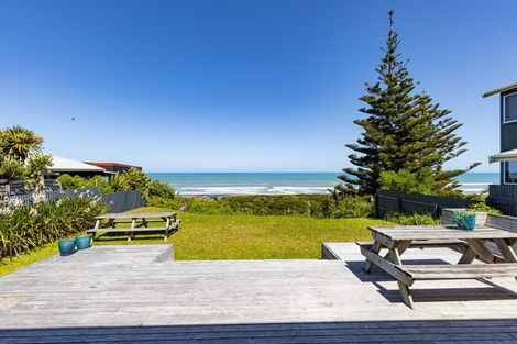 Photo of property in 133 Karaka Street, Castlecliff, Whanganui, 4501