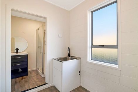 Photo of property in 34a Taylor Road, Mangere Bridge, Auckland, 2022