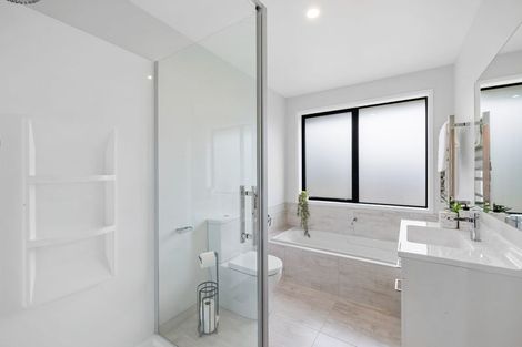 Photo of property in 278a Tukapa Street, Hurdon, New Plymouth, 4310