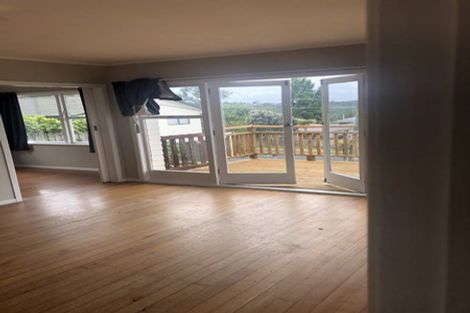 Photo of property in 1/33 Roberts Road, Glenfield, Auckland, 0629