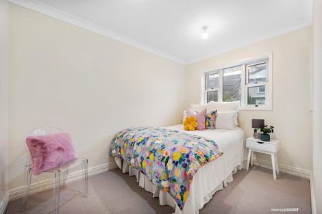 Photo of property in 5 Murphy Street, Thorndon, Wellington, 6011