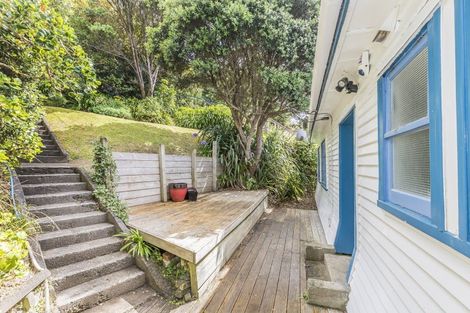 Photo of property in 93 View Road, Houghton Bay, Wellington, 6023