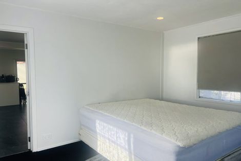 Photo of property in 61 Powrie Street, Glenfield, Auckland, 0629