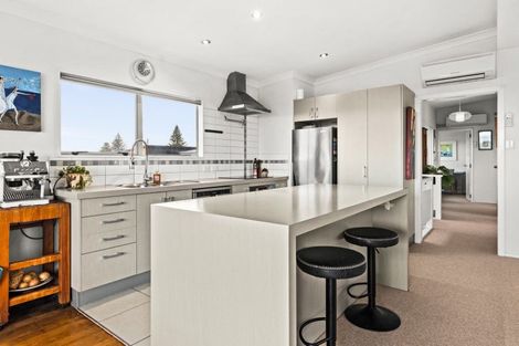 Photo of property in 1/7 The Esplanade, Westshore, Napier, 4110
