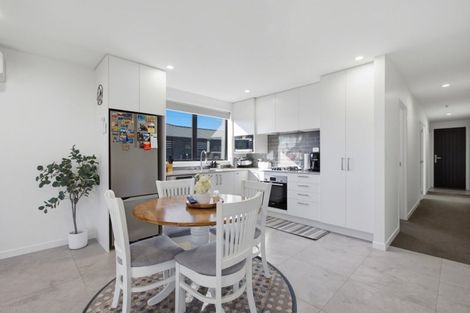 Photo of property in 10 Inaka Place, Poike, Tauranga, 3112