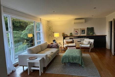 Photo of property in 2 Hillside Terrace, Saint Johns Hill, Whanganui, 4500