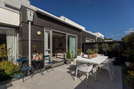 Photo of property in 2/670 Ferry Road, Woolston, Christchurch, 8023